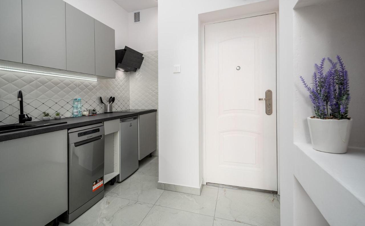 Apart D&K Apartament Z Widokiem Na Palac Kultury I Nauki Daire Varşova Dış mekan fotoğraf