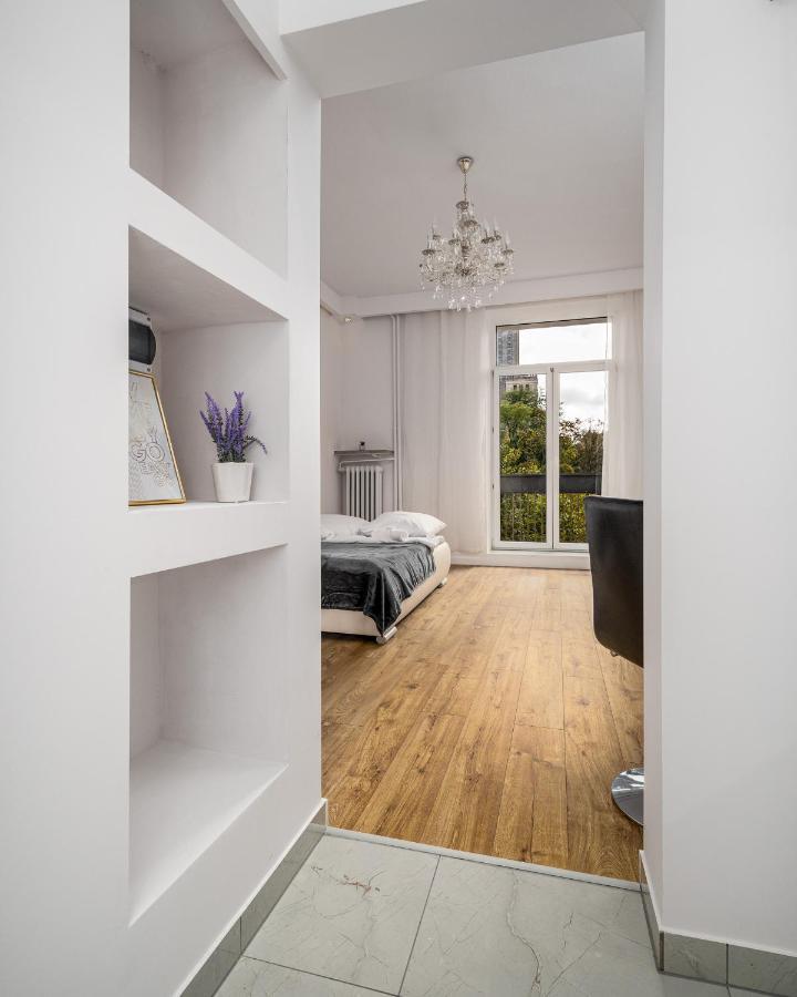 Apart D&K Apartament Z Widokiem Na Palac Kultury I Nauki Daire Varşova Dış mekan fotoğraf